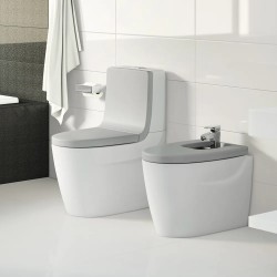 Khroma Taza adosada a pared con salida dual para inodoro dos piezas Blanca