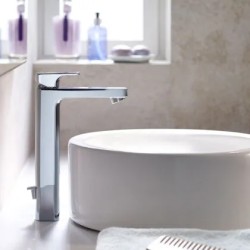 L90 Mezclador caño alto para lavabo Cromo