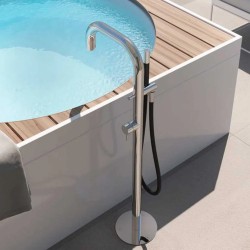 Zen Tina freestanding de hormigón