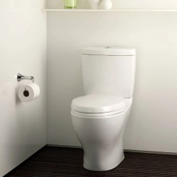 Aquia® IV Inodoro de una pieza 1.28/0.9 GPF asiento delgado con conexión Washlet+